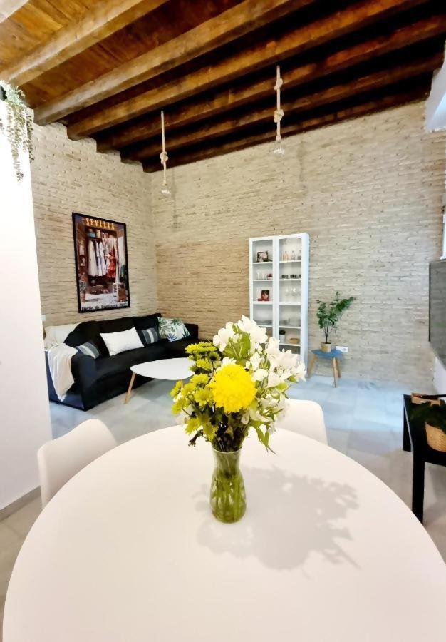 סביליה Hostfy Mercado De Triana מראה חיצוני תמונה